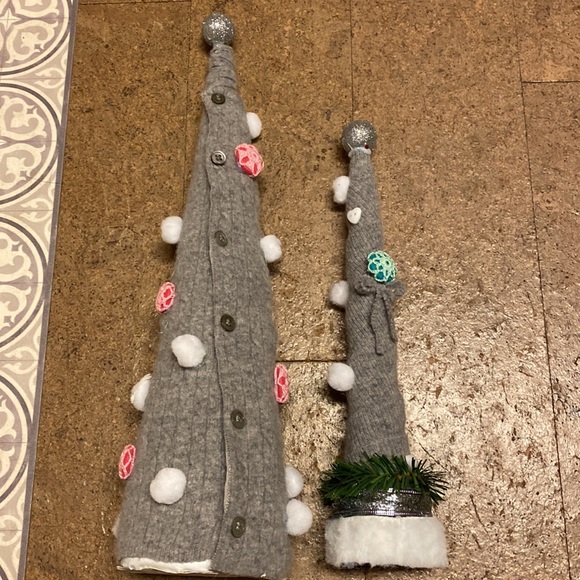 Holiday Decor Trees - Picture 4 of 6